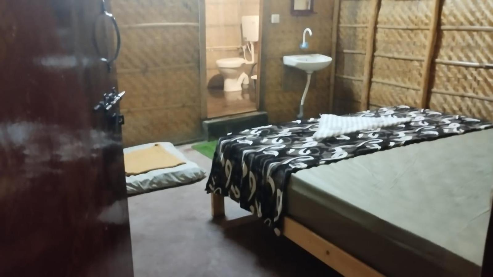 Sampige Heritage Koppal Habitación foto